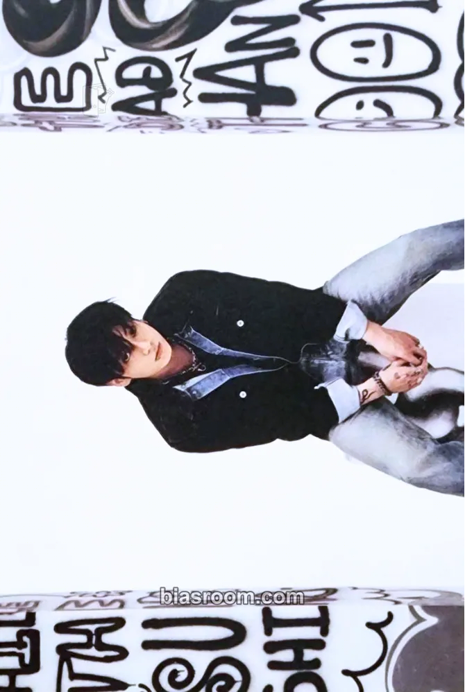 Jungkook Golden Photocard - BTS - BTS K-pop photocard