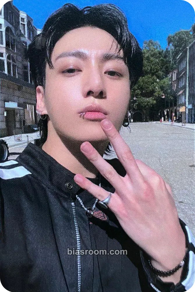 Jungkook Golden Photocard - BTS - BTS K-pop photocard