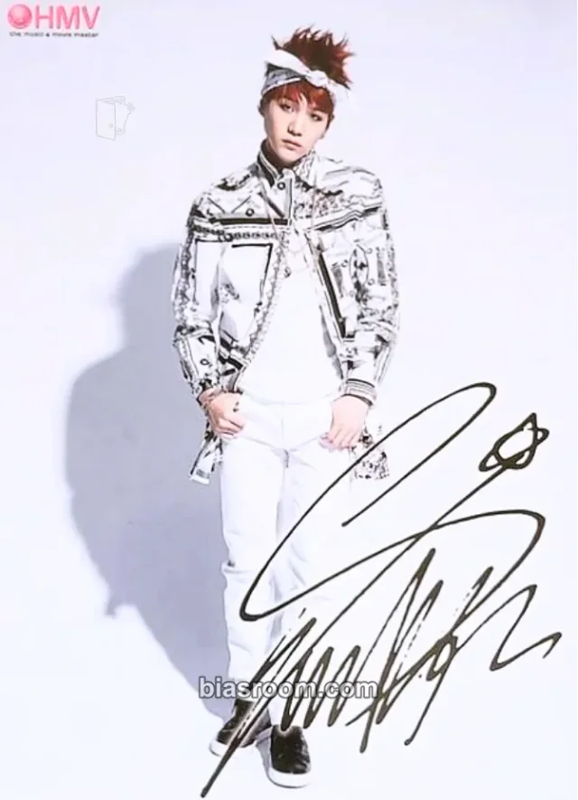 BTS - SUGA - Wake Up Album hmv postcard
