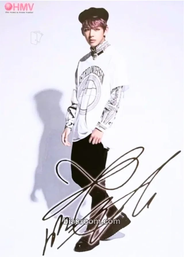 BTS - V - Wake Up Album hmv postcard