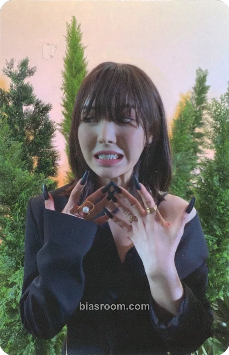 Wendy Queendom Photocard - Red Velvet - Red Velvet K-pop photocard