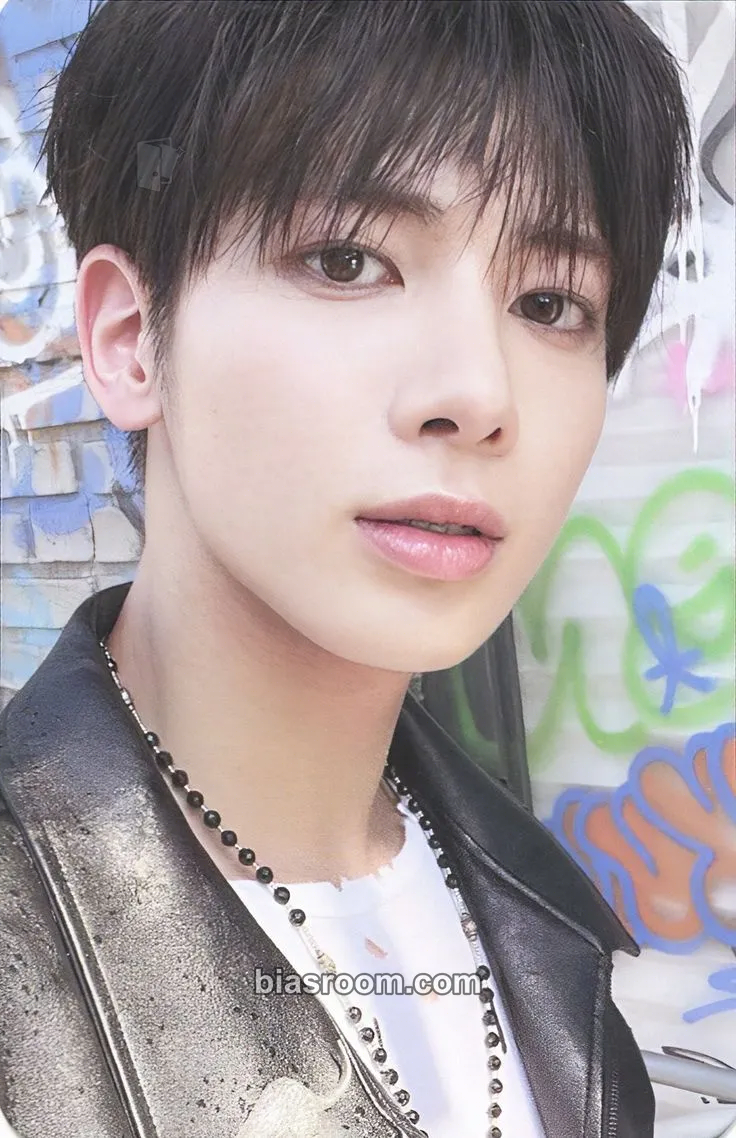 Taehyun The Name Chapter: Freefall Photocard - TOMORROW X TOGETHER - TOMORROW X TOGETHER K-pop photocard