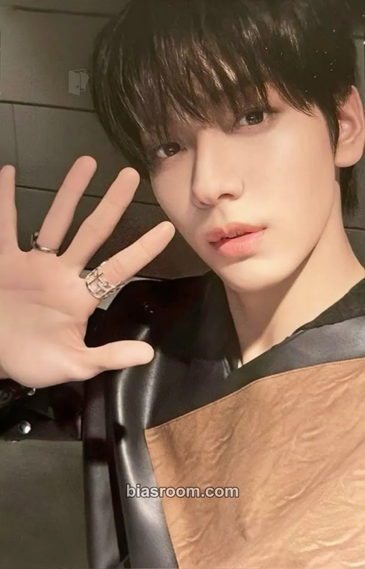 Soobin Minisode 3: Tomorrow Photocard - TOMORROW X TOGETHER - TOMORROW X TOGETHER K-pop photocard