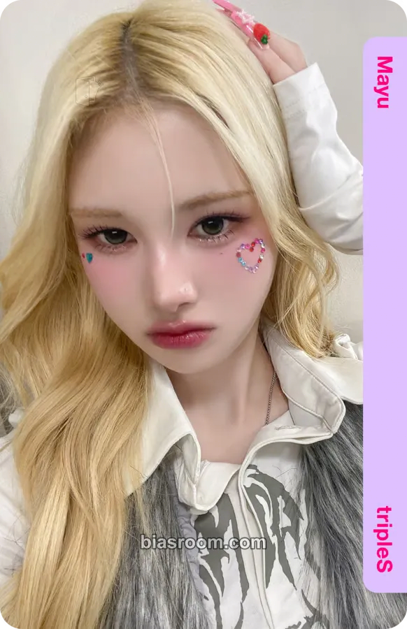 Mayu SecretHimitsuBimil Photocard - tripleS - tripleS K-pop photocard