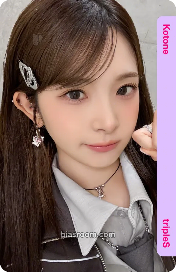 Kotone SecretHimitsuBimil Photocard - tripleS - tripleS K-pop photocard