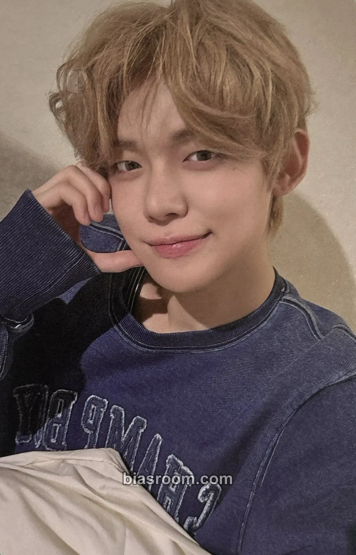 Yeonjun The Star Chapter: Sanctuary Photocard - TOMORROW X TOGETHER - TOMORROW X TOGETHER K-pop photocard