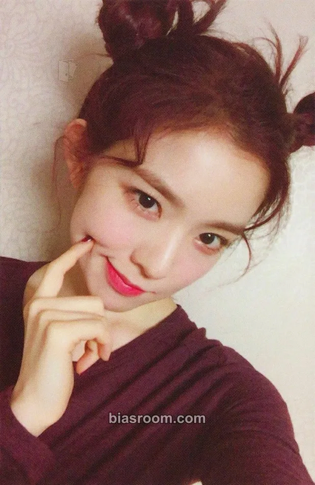 Irene Rookie Photocard - Red Velvet - Red Velvet K-pop photocard
