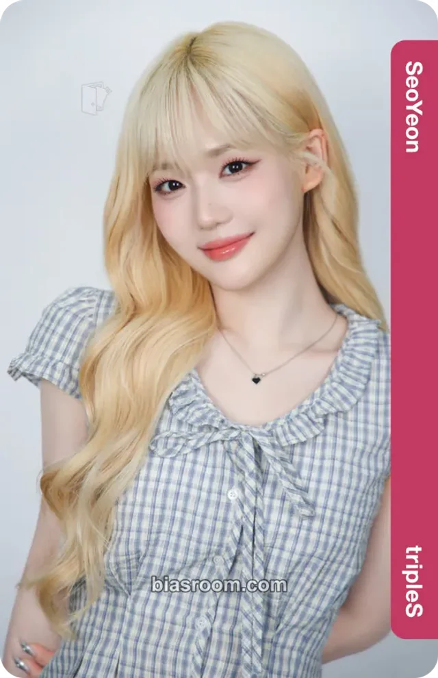 tripleS - Seoyeon - A LIVE 25 Event AA336A