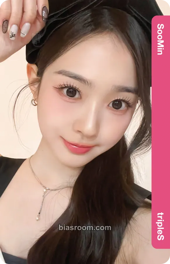 Soomin tripleS 1st Mini-Tour: A LIVE 25 Photocard - tripleS - tripleS K-pop photocard