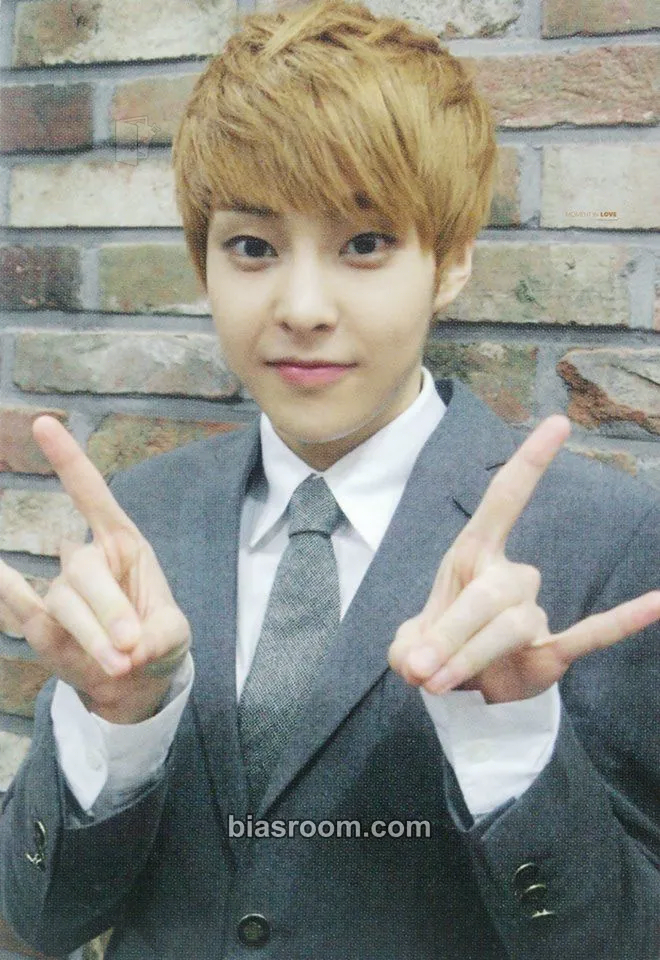 Xiumin Growl Photocard - EXO - EXO K-pop photocard