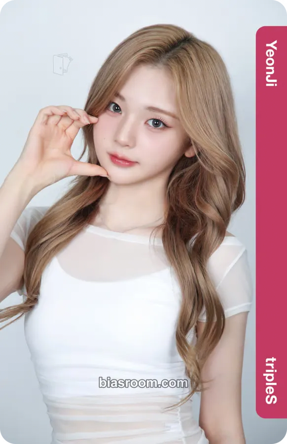 Yeonji tripleS 1st Mini-Tour: A LIVE 25 Photocard - tripleS - tripleS K-pop photocard