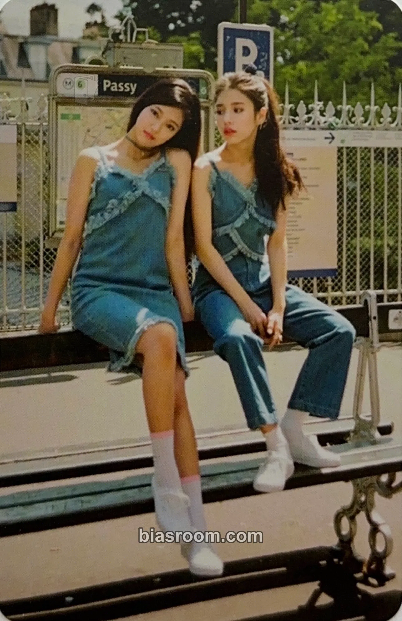 HyunJin Photocard - LOONA - LOONA K-pop photocard