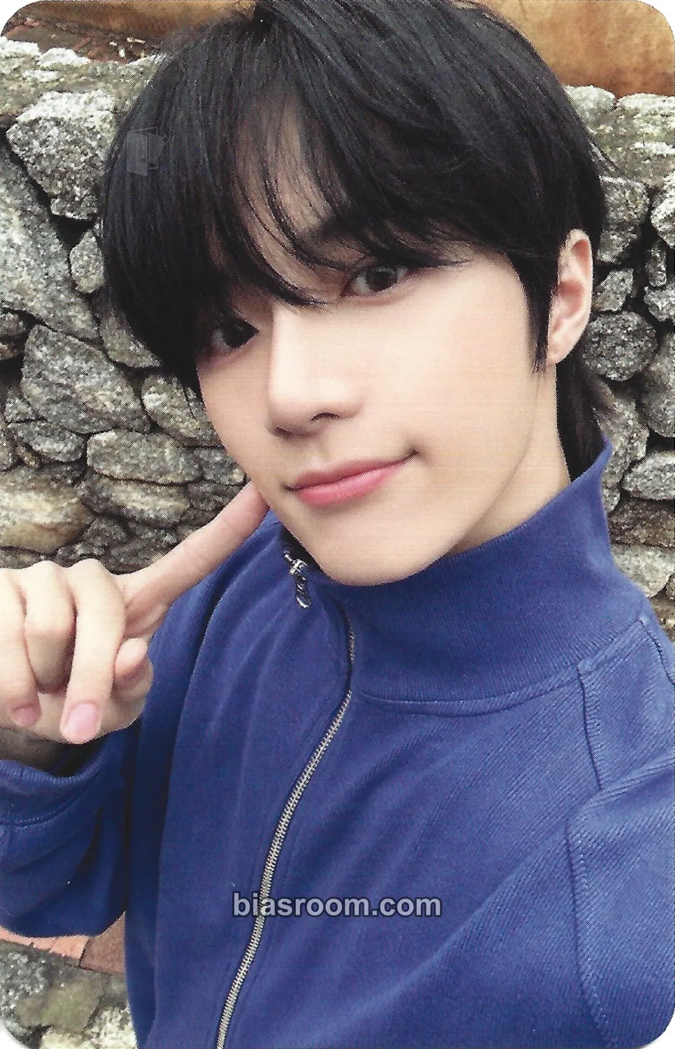 Beomgyu Love Language Photocard - TOMORROW X TOGETHER - TOMORROW X TOGETHER K-pop photocard