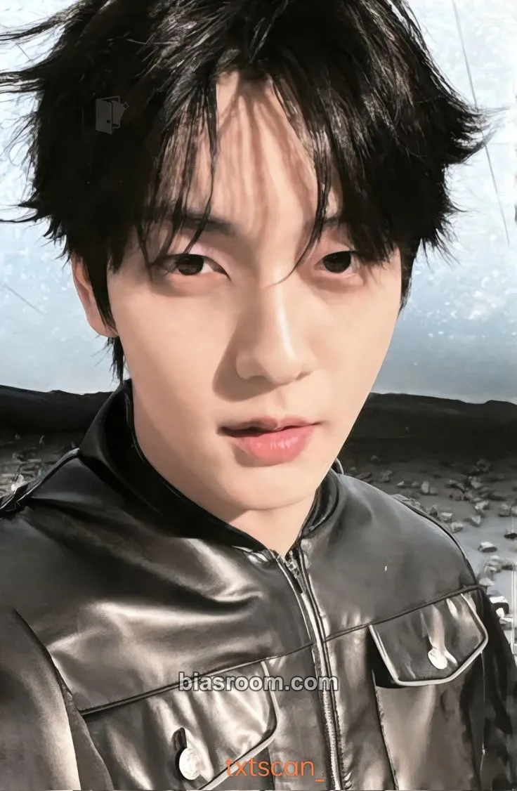 Soobin The Star Chapter: Together Photocard - TOMORROW X TOGETHER - TOMORROW X TOGETHER K-pop photocard