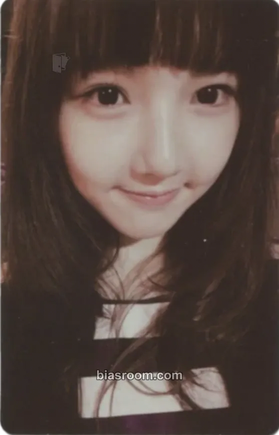 Yerin Flower Bud Photocard - GFRIEND - GFRIEND K-pop photocard