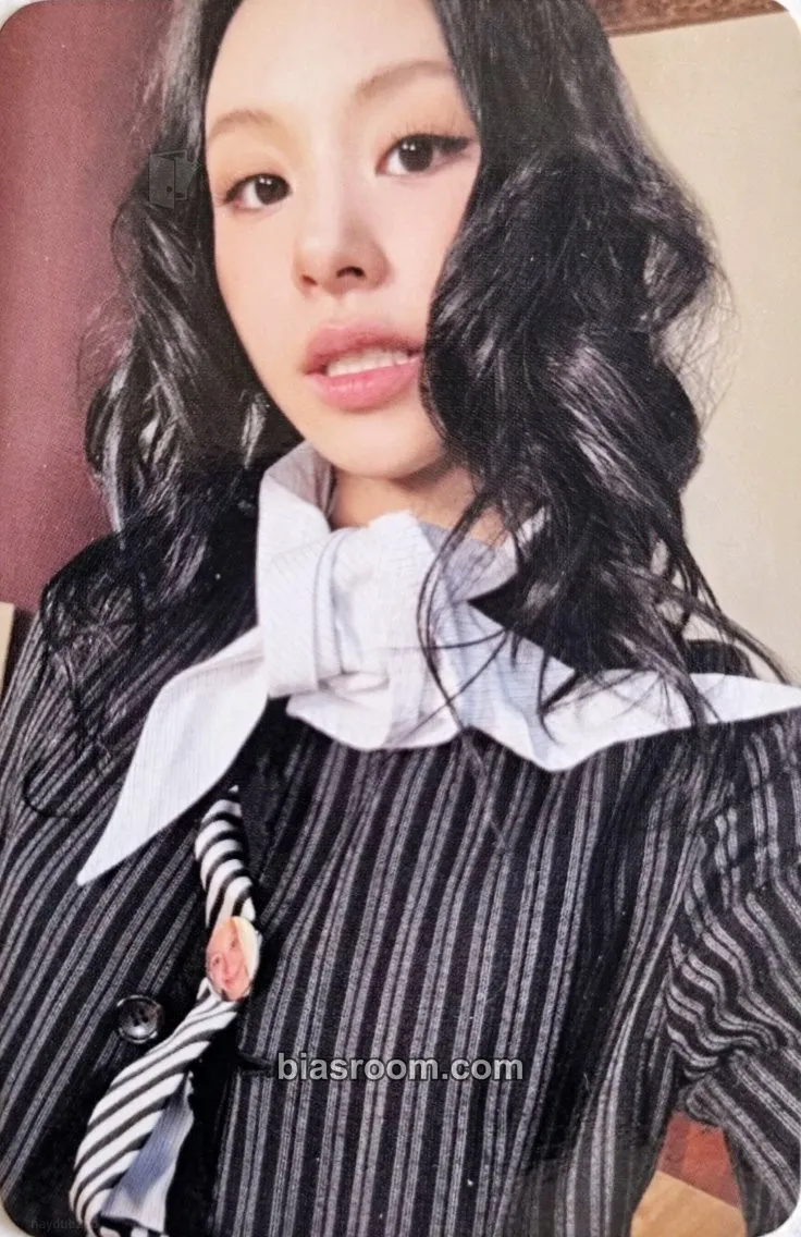 Chaeyoung LIL FANTASY Vol.1 Photocard - TWICE - TWICE K-pop photocard