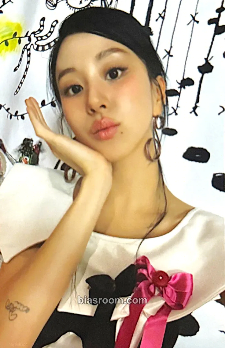 Chaeyoung LIL FANTASY Vol.1 Photocard - TWICE - TWICE K-pop photocard