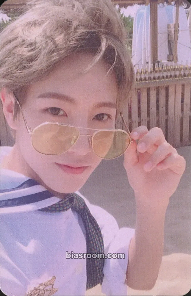 Renjun We Young Photocard - NCT DREAM - NCT DREAM K-pop photocard