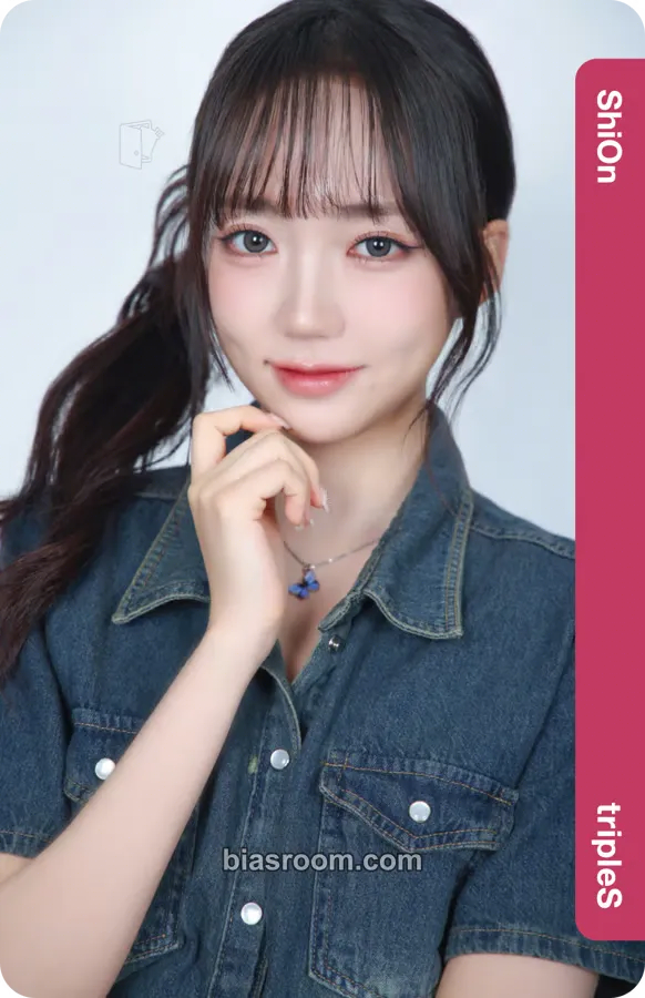 Shion tripleS 1st Mini-Tour: A LIVE 25 Photocard - tripleS - tripleS K-pop photocard