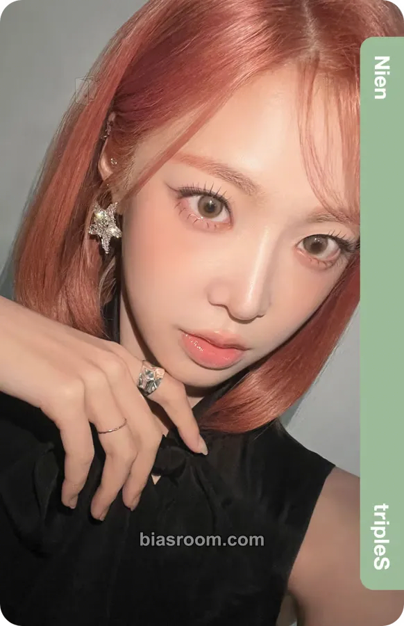Nien Assemble25 Photocard - tripleS - tripleS K-pop photocard