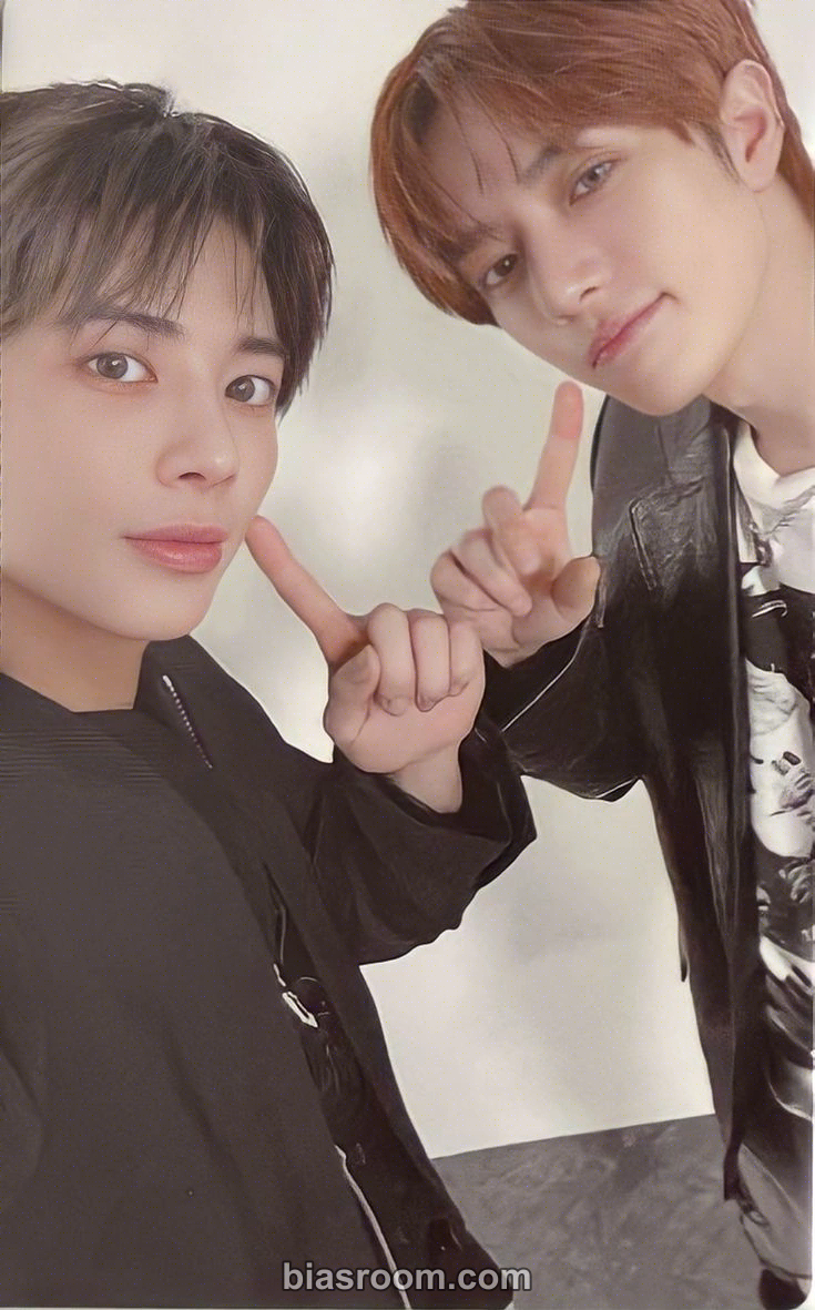 GOOD BOY GONE BAD Photocard - TOMORROW X TOGETHER - TOMORROW X TOGETHER K-pop photocard