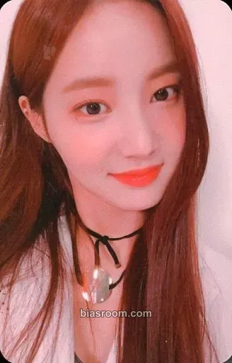 Yeonwoo Great! Photocard - MOMOLAND - MOMOLAND K-pop photocard