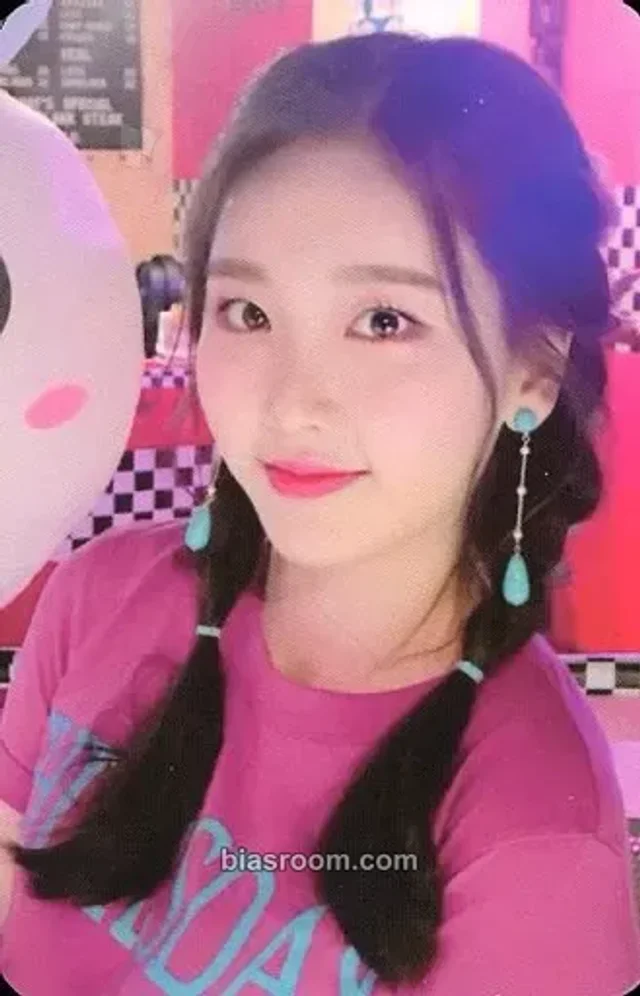 MOMOLAND - Nayun - Fun to the World Album