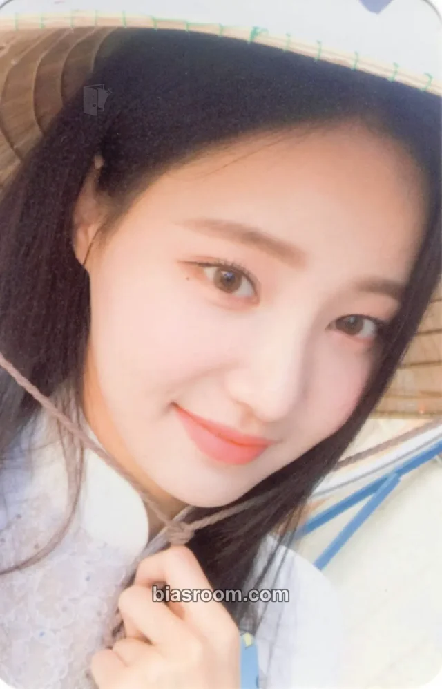MOMOLAND - Yeonwoo - Fun to the World Album