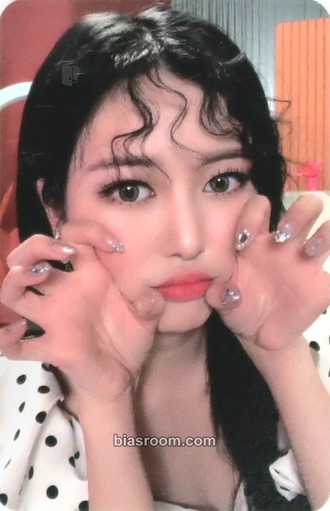 Jane Thumbs Up Photocard - MOMOLAND - MOMOLAND K-pop photocard