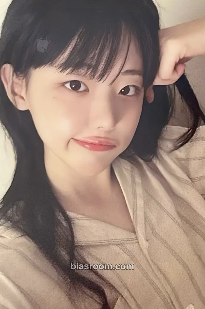 Hina Algorithm's Blossom Photocard - QWER - QWER K-pop photocard