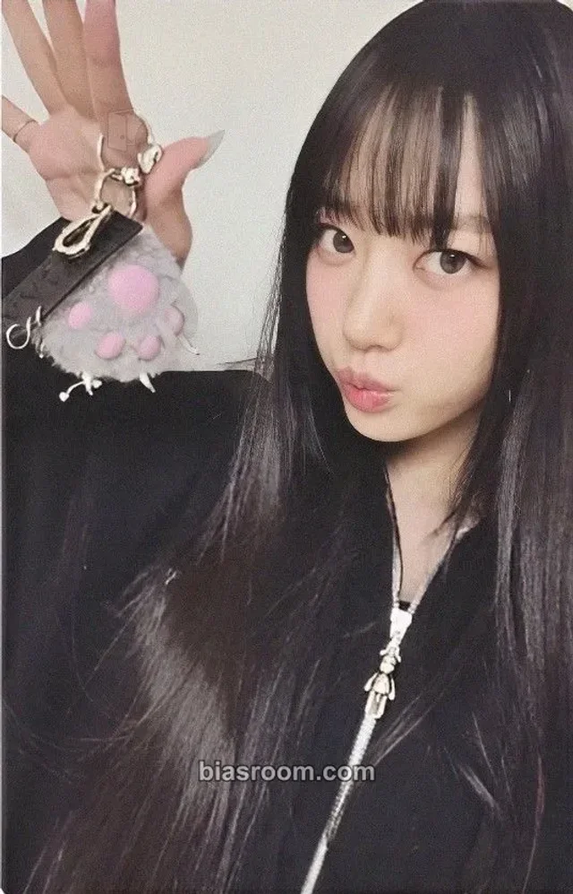 MEOVV - Sooin - MY EYES OPEN VVIDE Album jelly paw ver qr card A