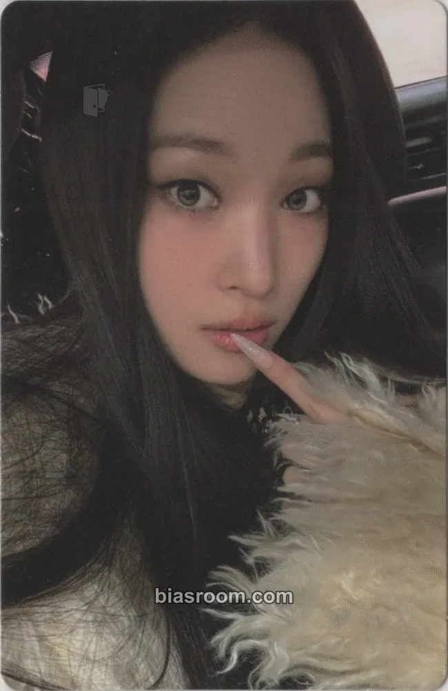 Annie FAMOUS Photocard - ALLDAY PROJECT – ALLDAY PROJECT K-Pop-Photocard