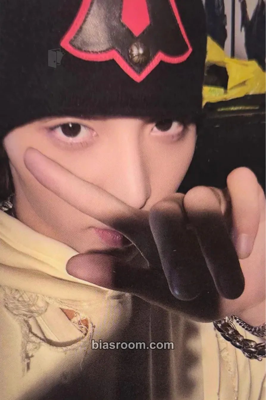 Woochan FAMOUS Photocard - ALLDAY PROJECT - ALLDAY PROJECT K-pop photocard