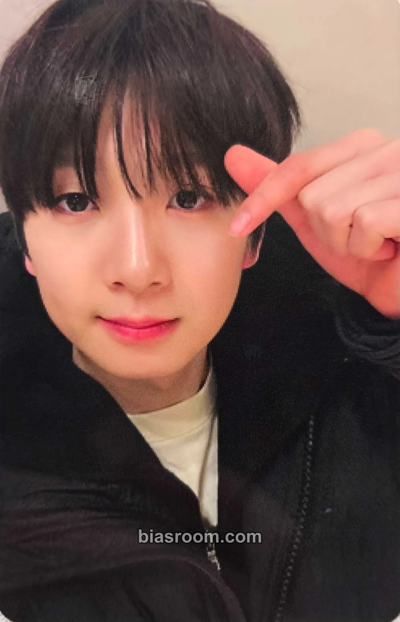 Kyrell ONE QUESTION Photocard - AMPERS&ONE - AMPERS&ONE K-pop photocard