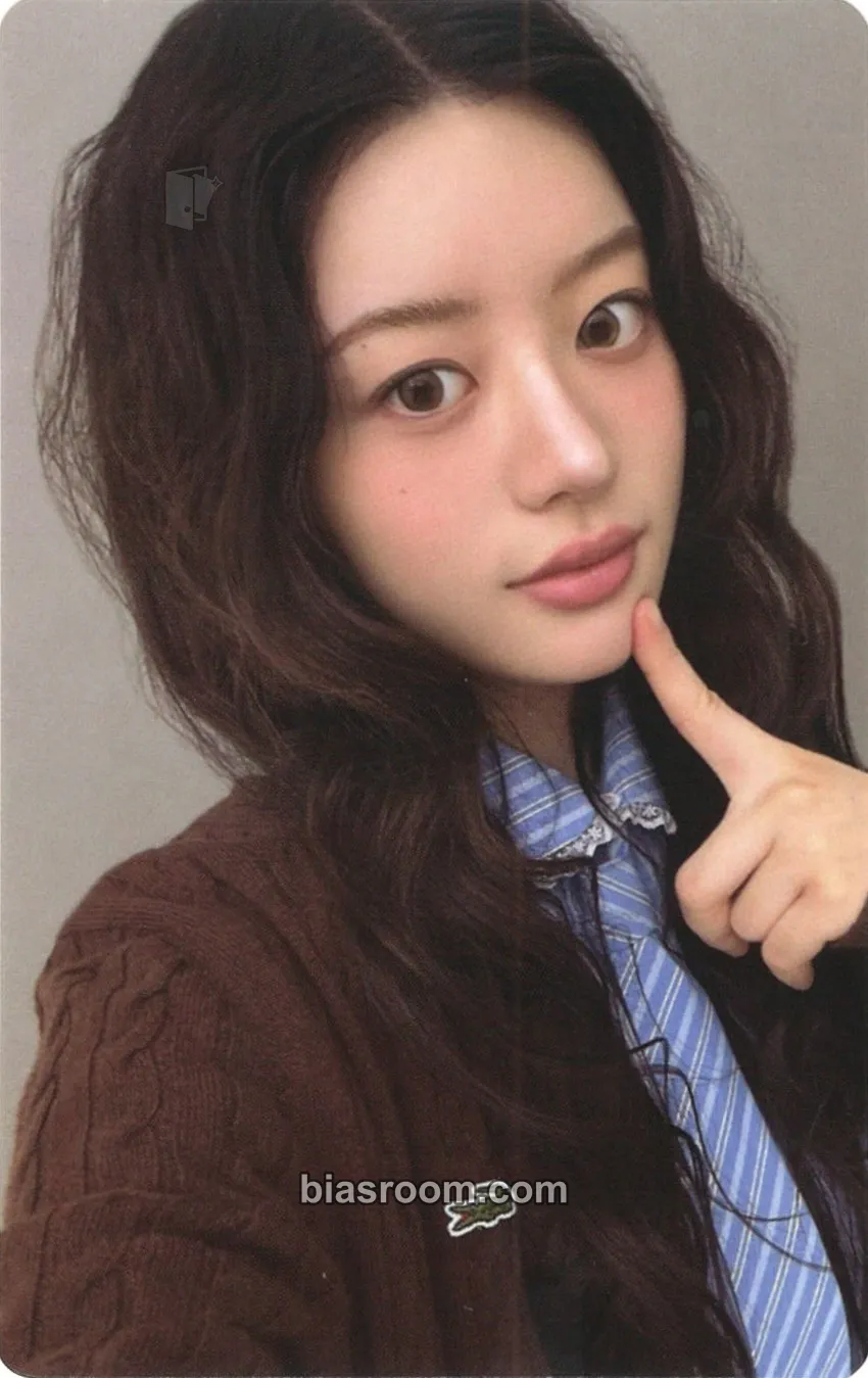 Minju bomb Photocard - ILLIT - ILLIT K-pop photocard