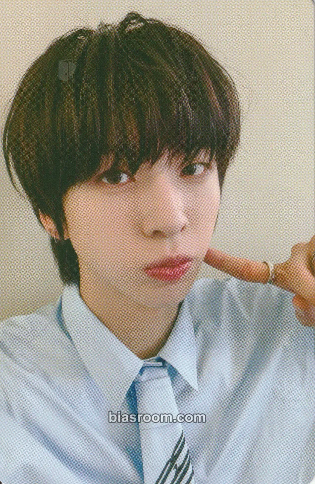 Jiho ONE QUESTION Photocard - AMPERS&ONE - AMPERS&ONE K-pop photocard