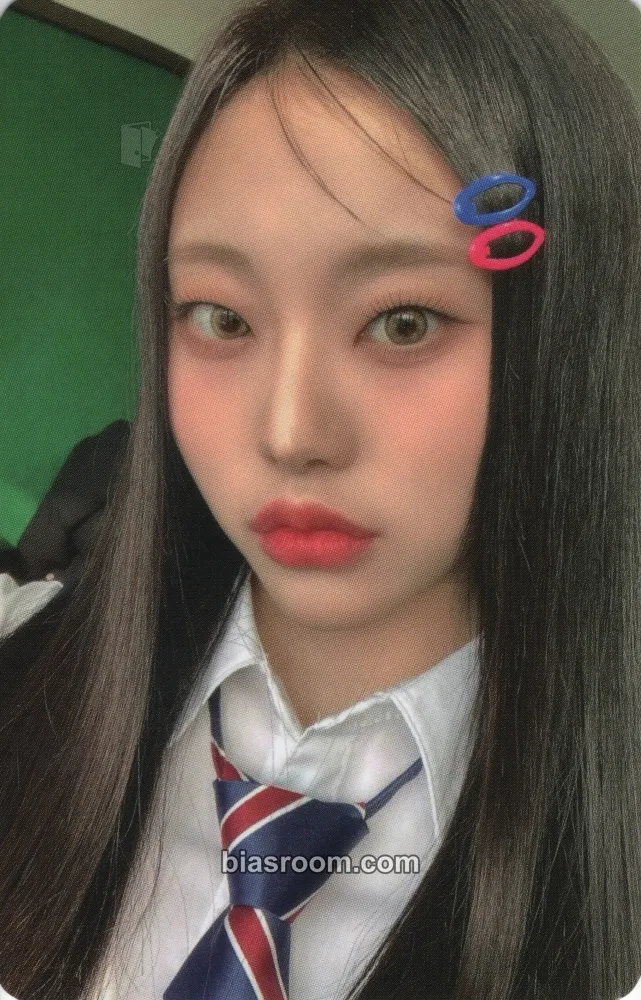 Sheon The Billage of Perception: Chapter Three Photocard - Billlie - Billlie K-pop photocard