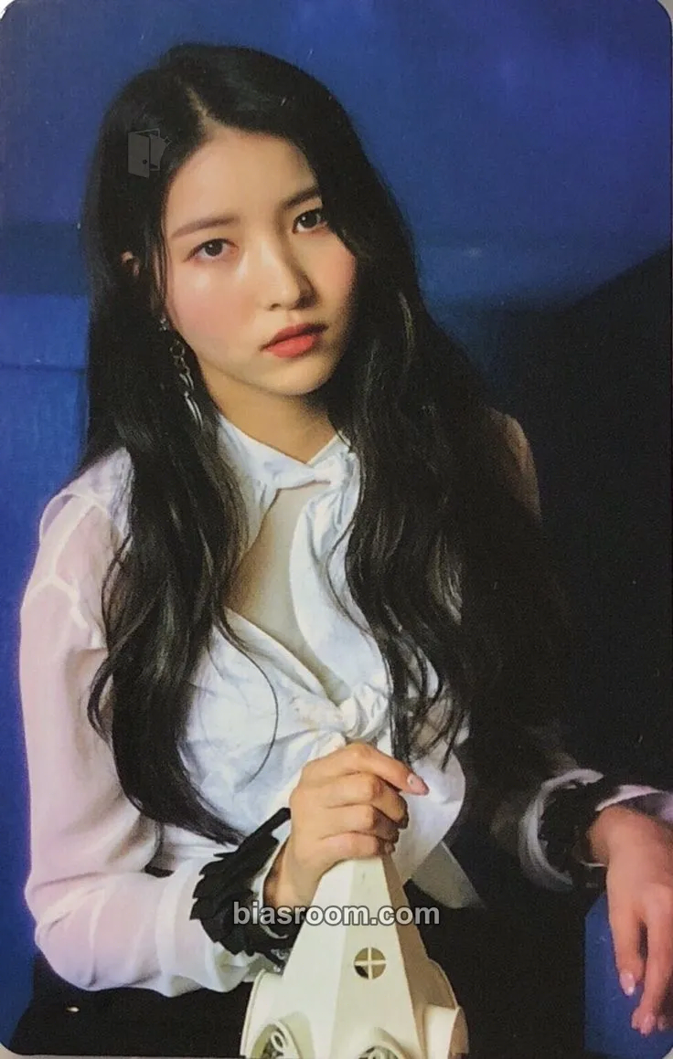 Sowon Time for the moon night Photocard - GFRIEND - GFRIEND K-pop photocard