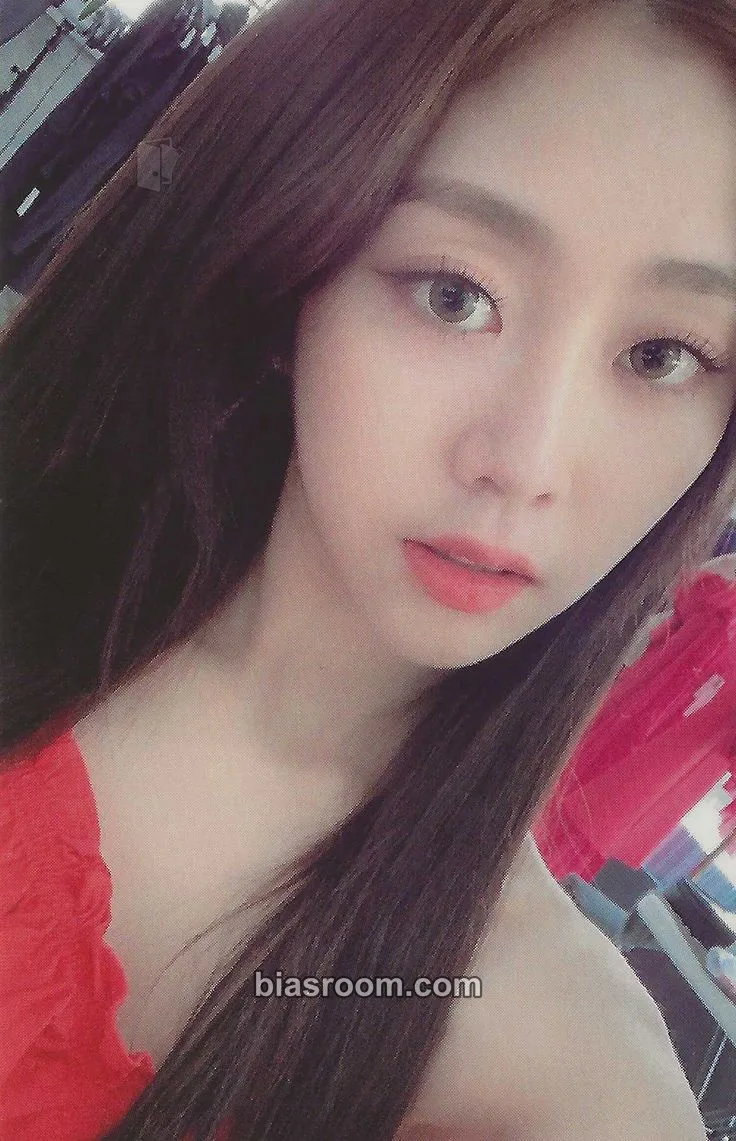 Jisoo Once Upon a Time Photocard - Lovelyz - Lovelyz K-pop photocard