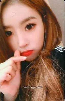 Mijoo Sanctuary Photocard - Lovelyz - Lovelyz K-pop photocard