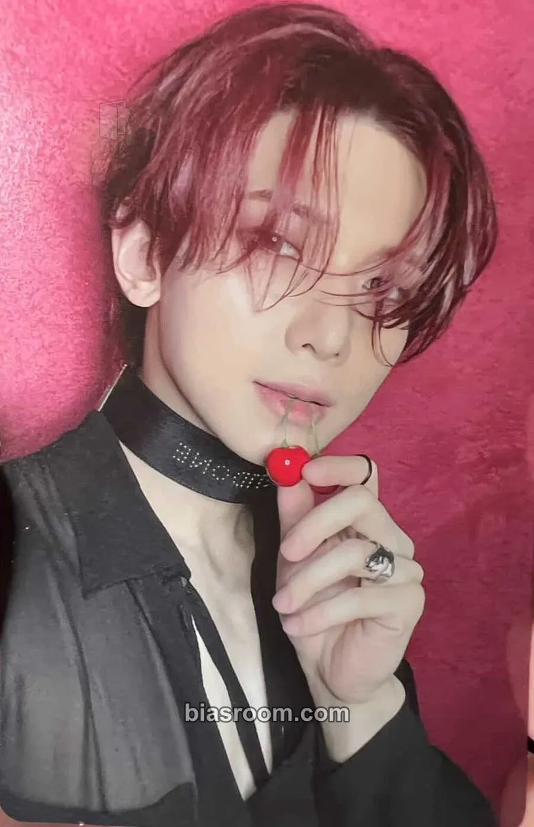 Yeosang GOLDEN HOUR : Part.3 Photocard - ATEEZ - ATEEZ K-pop photocard