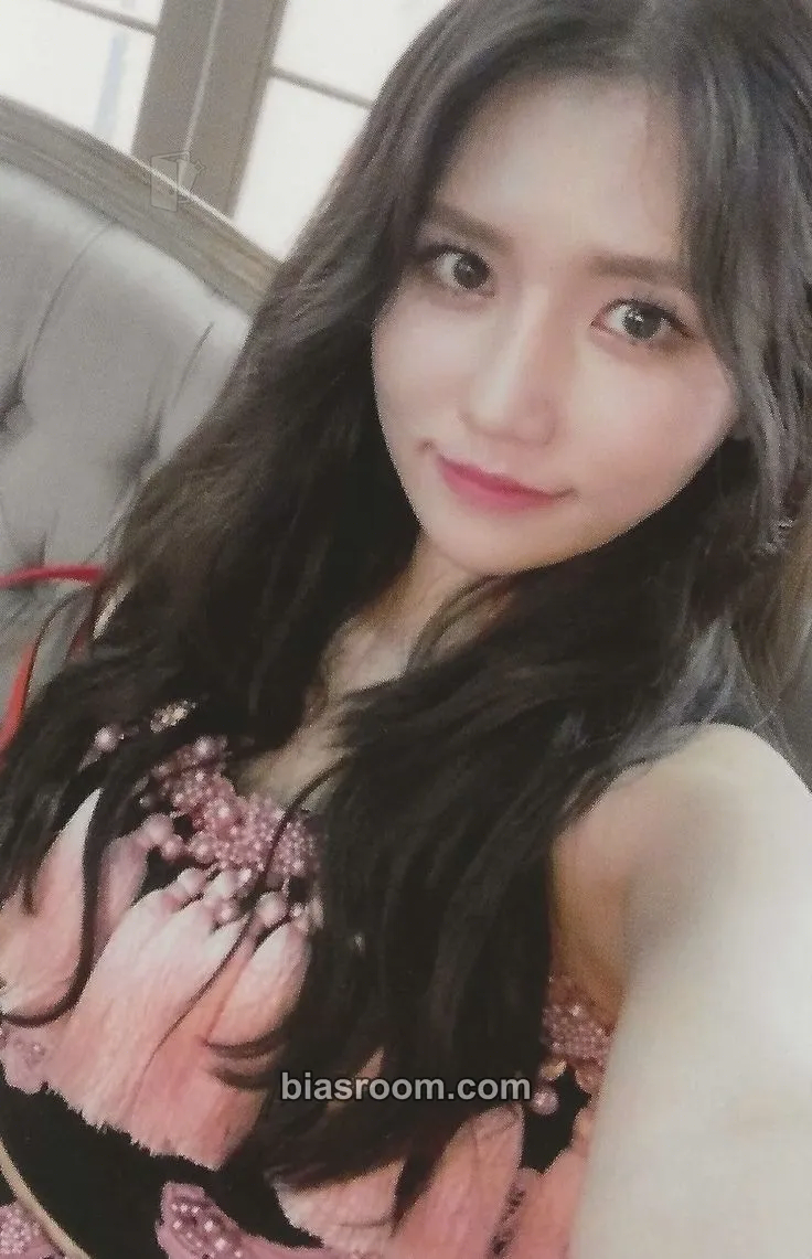 Jin Unforgettable Photocard - Lovelyz - Lovelyz K-pop photocard