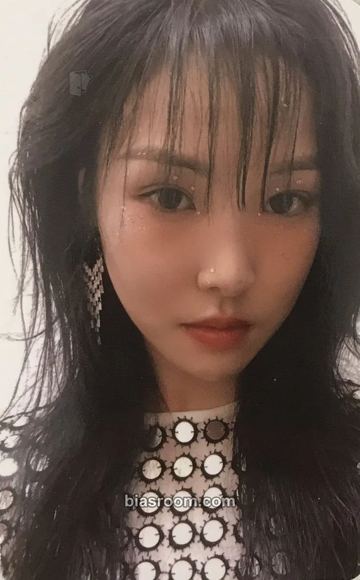 Yuju 回: Song of the Sirens Photocard - GFRIEND - GFRIEND K-pop photocard