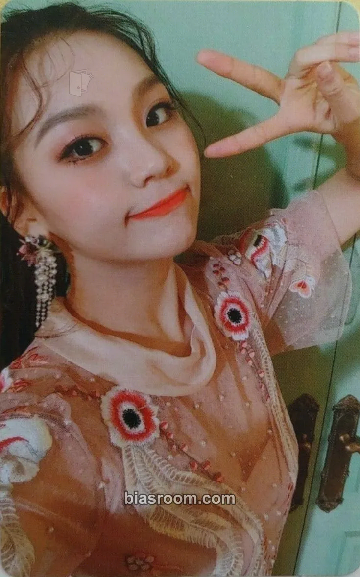 Umji 回: Song of the Sirens Photocard - GFRIEND - GFRIEND K-pop photocard