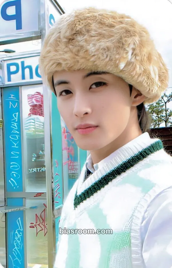 Mark ISTJ Photocard - NCT DREAM - NCT DREAM K-pop photocard