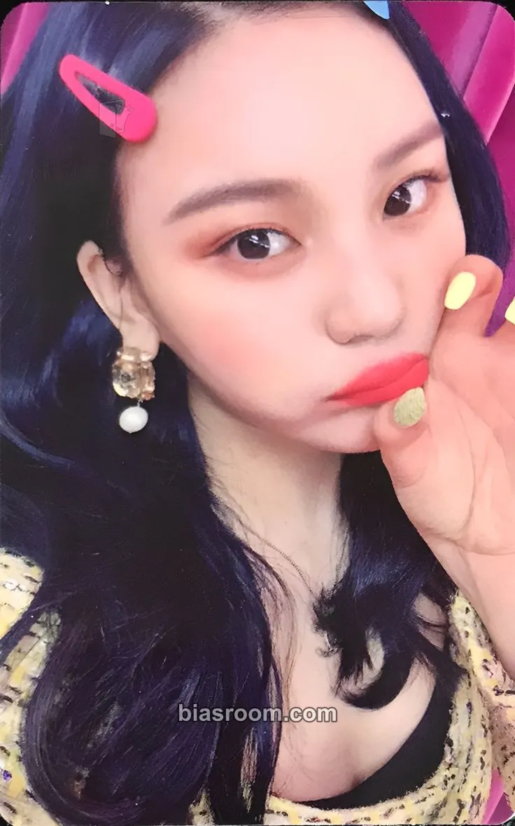 Umji 回: Walpurgis Night Photocard - GFRIEND - GFRIEND K-pop photocard
