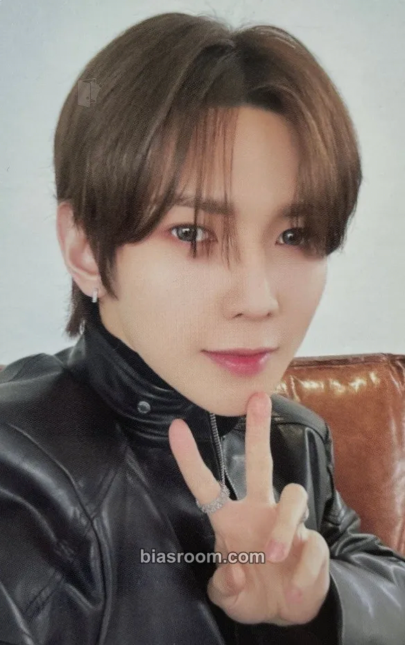 Yeosang GOLDEN HOUR : Part.1 Photocard - ATEEZ - ATEEZ K-pop photocard