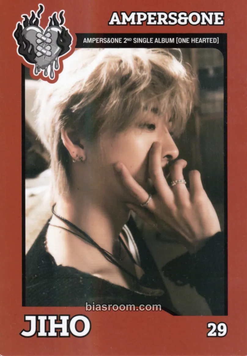 Jiho ONE HEARTED Photocard - AMPERS&ONE - AMPERS&ONE K-pop photocard