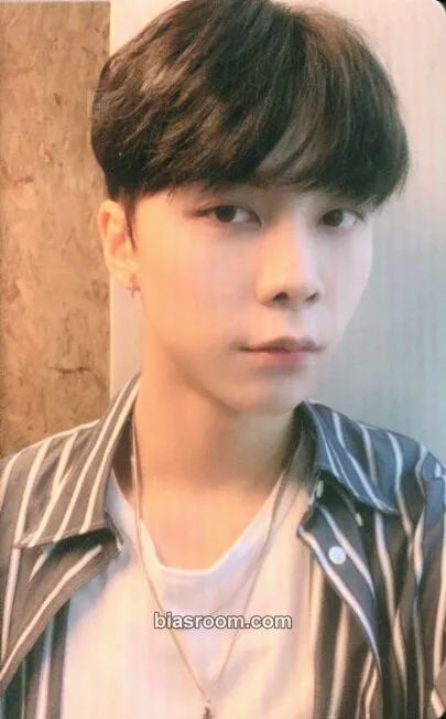 Johnny We Are Superhuman Photocard - NCT 127 - NCT 127 K-pop photocard