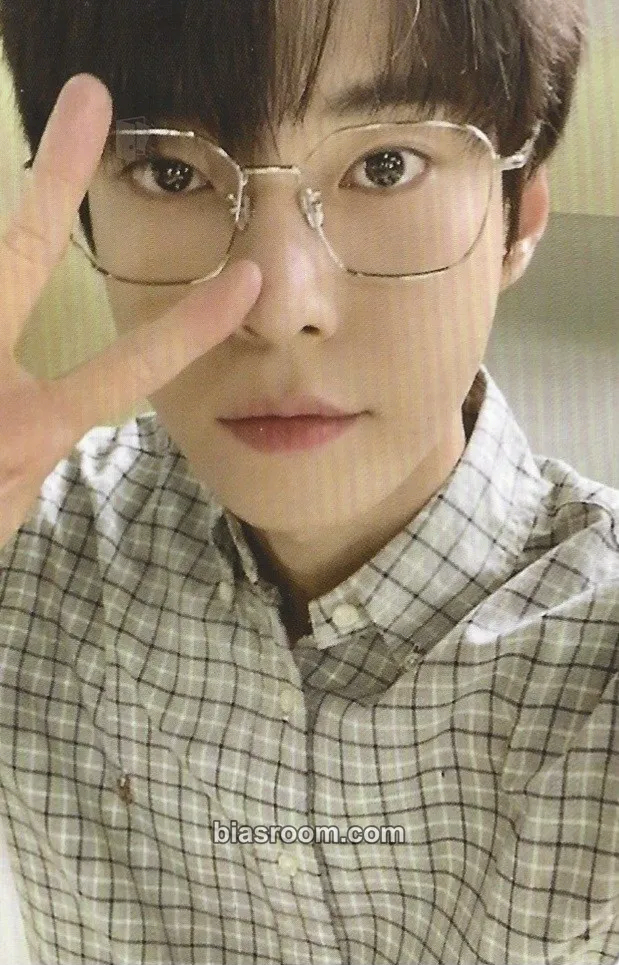 Doyoung Sticker Photocard - NCT 127 - NCT 127 K-pop photocard